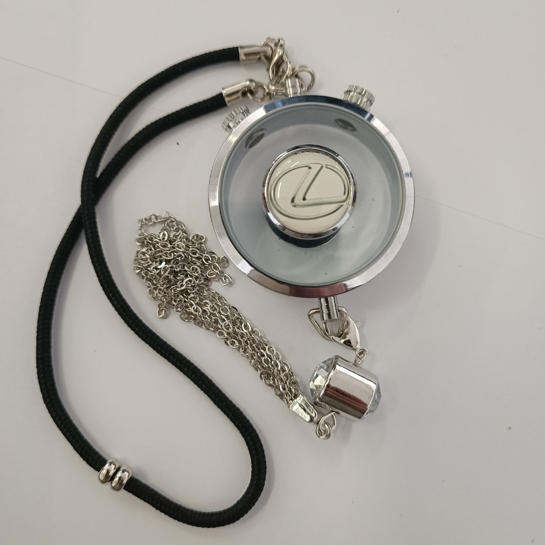 Odorizant Auto Pendant Personalizat Reîncărcabil | Design Premium Logo