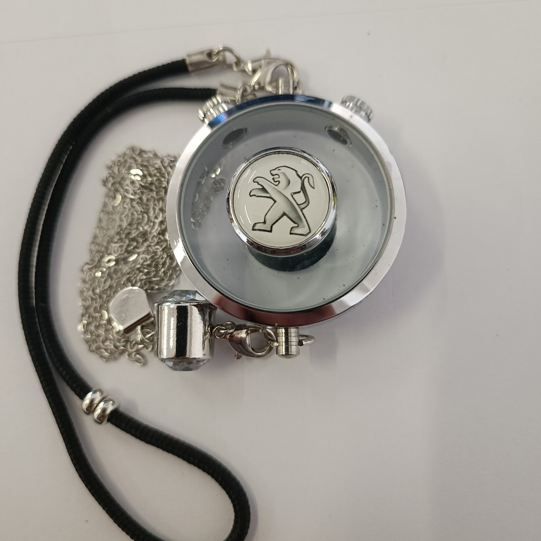 Odorizant Auto Pendant Personalizat Reîncărcabil | Design Premium Logo